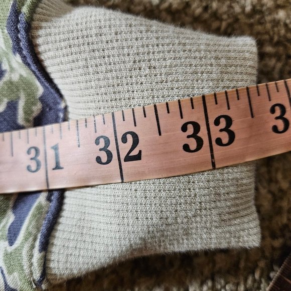 Under Armour Project Rock Veterans Day Fleece Hoodie Women's Size XS 1373610 - Picture 10 of 11